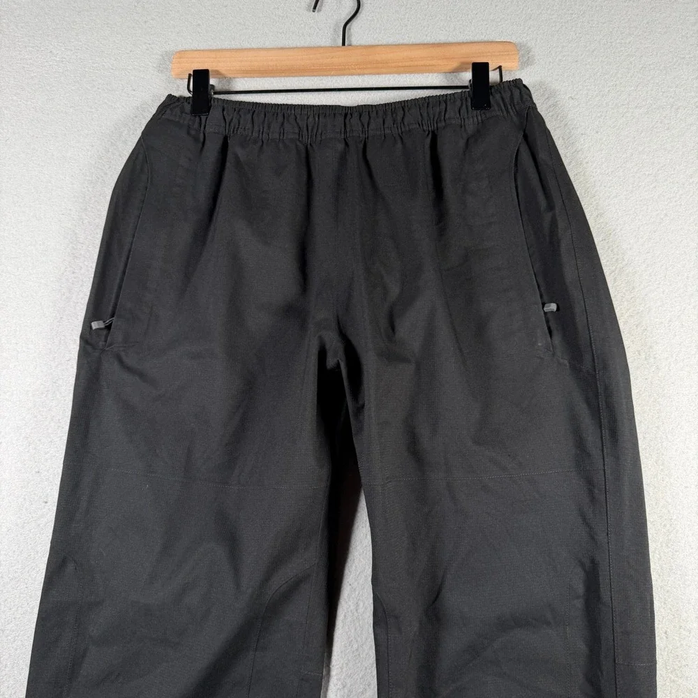 REI Mens Black Waterproof Rain Hiking Pants Size M 32L 869247 Outdoors Hike